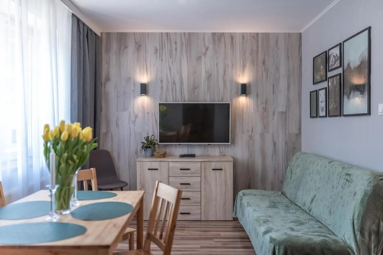 Hello Apartamenty - Karpacz - Centrum Z Widokiem 0*,  Poland